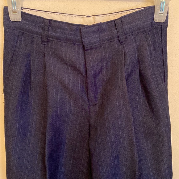 Van Huesen boys pinstripe blue suit size 10 - Picture 4 of 6